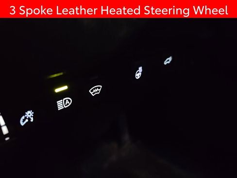 Used 2024 Toyota RAV4 XLE w/ Convenience Package image 8