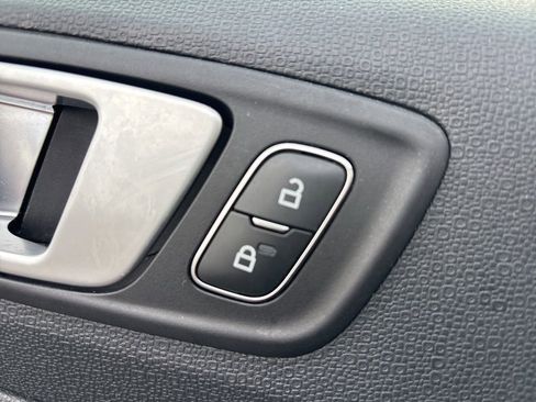 Used 2021 Ford EcoSport Titanium image 18