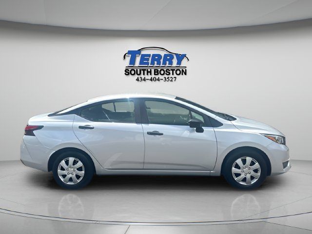 Used 2025 Nissan Versa S FWD image 1