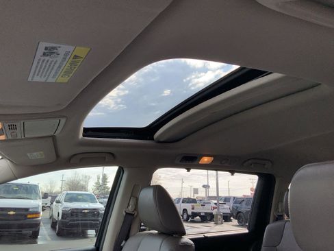 Used 2015 Honda Odyssey EX-L image 46