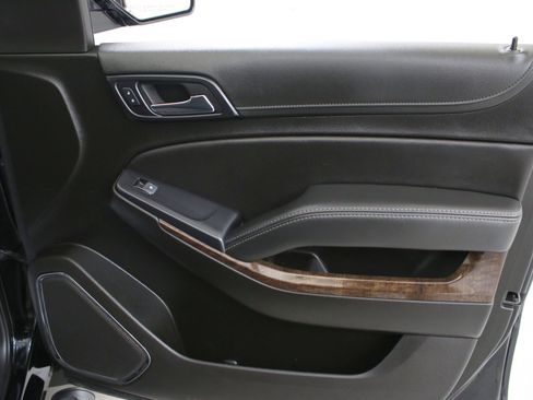 Used 2020 Chevrolet Tahoe LS image 32