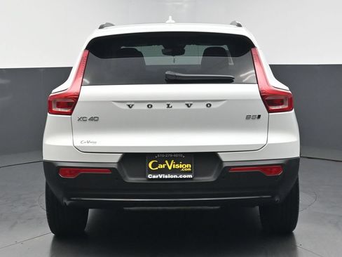 Used 2026 Volvo XC40 B5 Plus AWD/4WD image 8