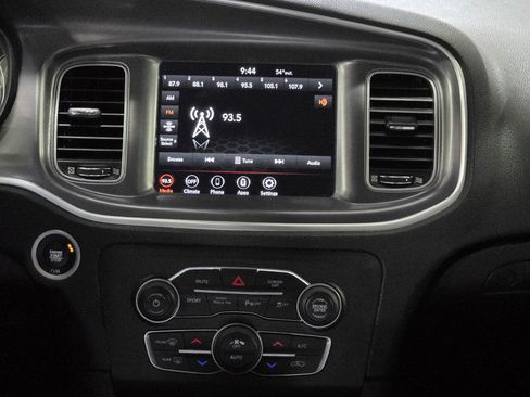 Used 2022 Dodge Charger R/T image 17