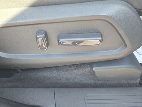 Certified 2023 Honda Pilot Touring image 64