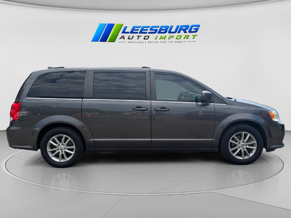 Used 2020 Dodge Grand Caravan SXT FWD image 6