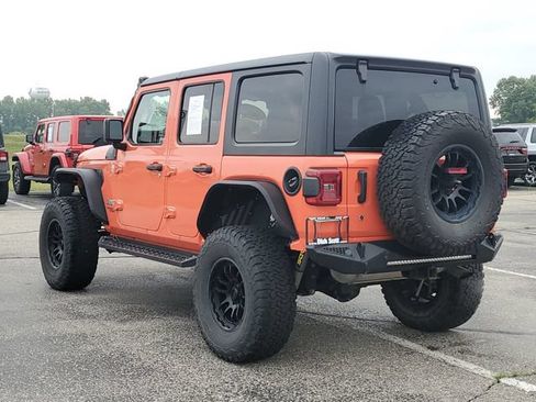 Used 2018 Jeep Wrangler Unlimited Sport S AWD/4WD image 6