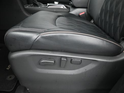 Certified 2024 Nissan Armada Platinum w/ Captain's Chairs Package RWD image 10