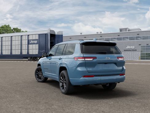 New 2026 Jeep Grand Cherokee L Limited image 3