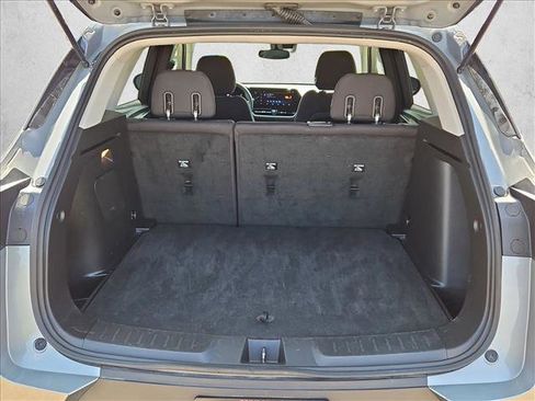 Used 2024 Chevrolet TrailBlazer LT AWD/4WD image 12