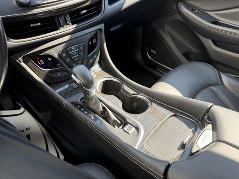 Used 2018 Buick Envision Premium AWD/4WD image 36