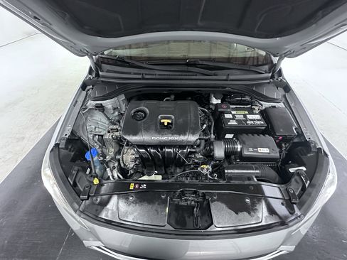 Used 2017 Hyundai Elantra Value Edition image 50