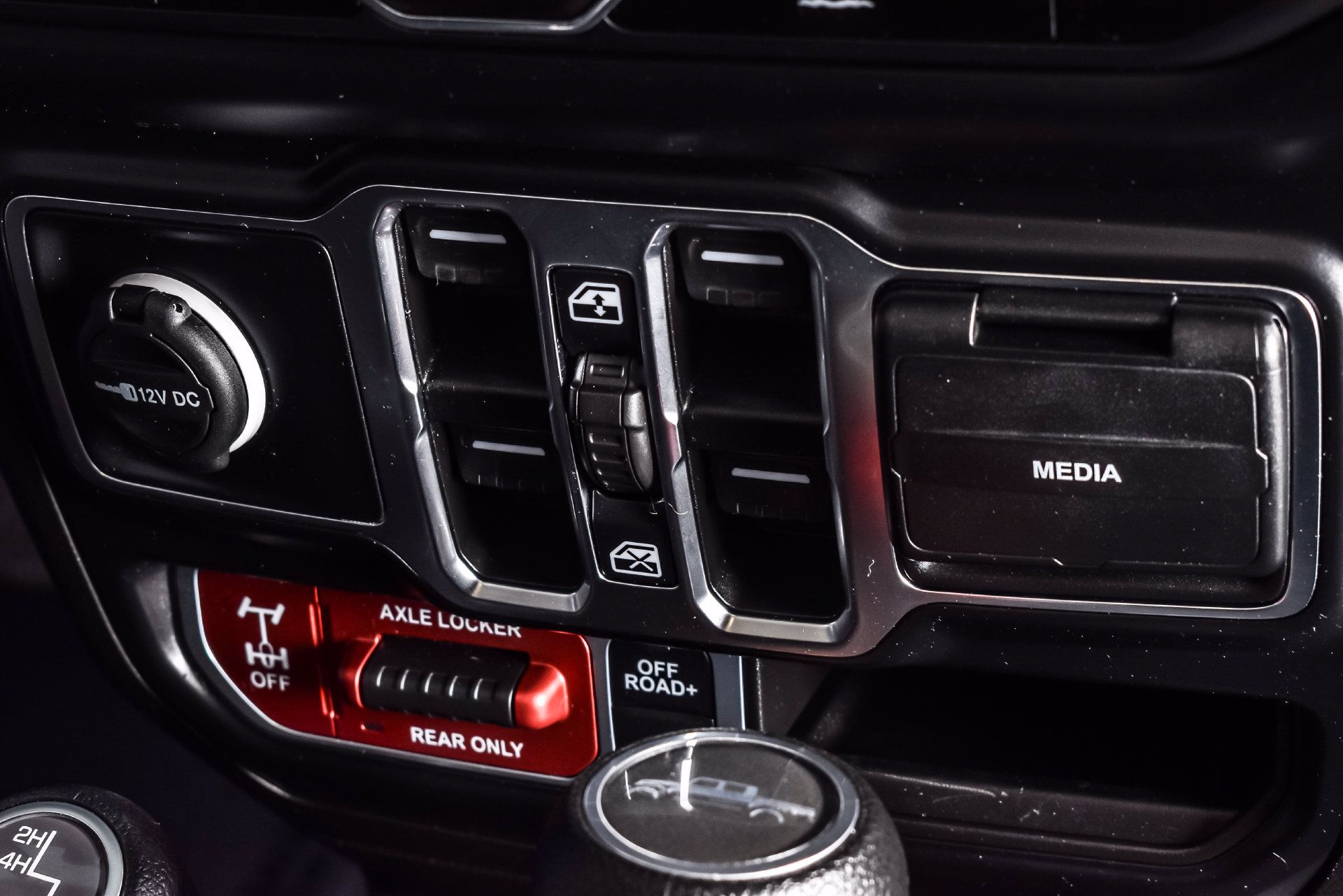 Used 2022 Jeep Gladiator Mojave w/ LED Lighting Group AWD/4WD image 26