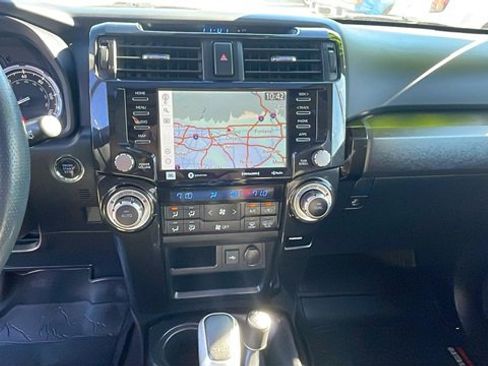 Used 2020 Toyota 4Runner Limited image 15