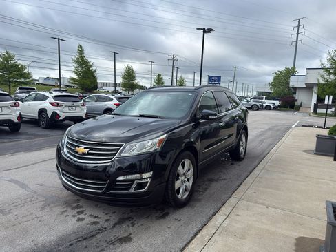 Used 2016 Chevrolet Traverse LTZ AWD/4WD image 7