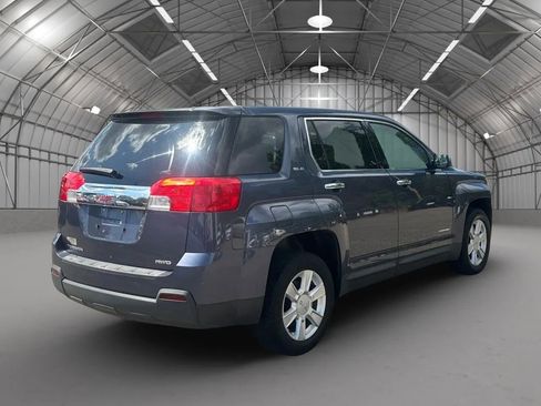 Used 2013 GMC Terrain SLE w/ LPO, Chrome Package image 5