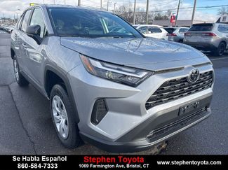 New 2025 Toyota RAV4 LE video 1