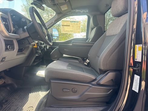 New 2025 Ford F350 XLT w/ FX4 Off-Road Package image 23