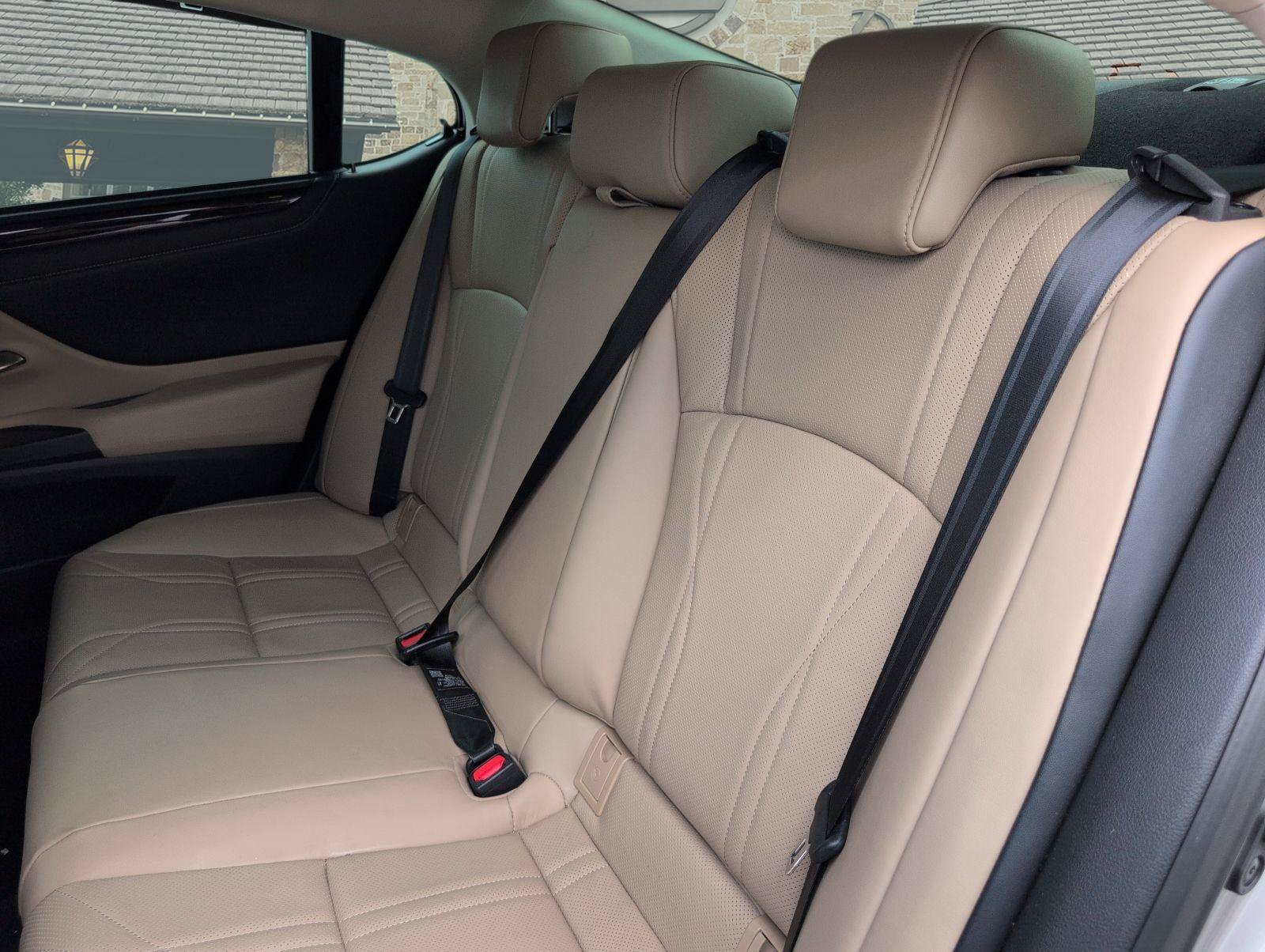 Used 2019 Lexus ES 350 FWD image 9