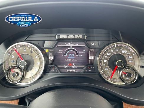 Used 2022 RAM 1500 Limited image 2