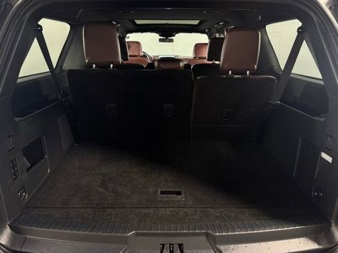 Used 2022 Ford Expedition Max Limited image 23