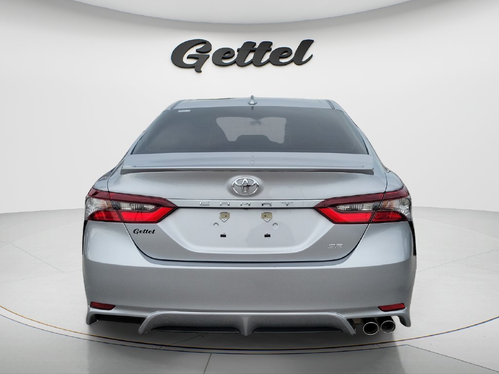 Used 2024 Toyota Camry SE FWD image 6