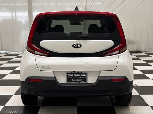 Used 2020 Kia Soul LX FWD image 6