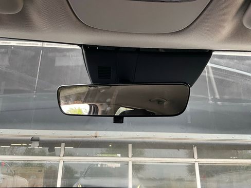 Used 2025 Kia Sportage LX image 17