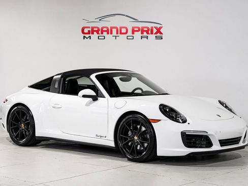 Used 2017 Porsche 911 Targa 4 AWD/4WD image 1