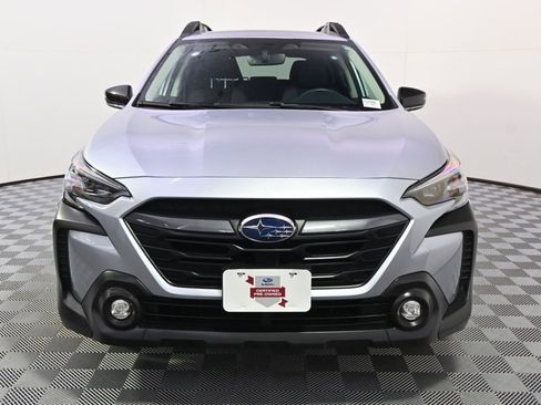 Used 2024 Subaru Outback Premium image 10