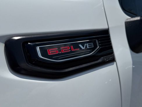 Used 2023 GMC Sierra 1500 AT4X AWD/4WD image 43