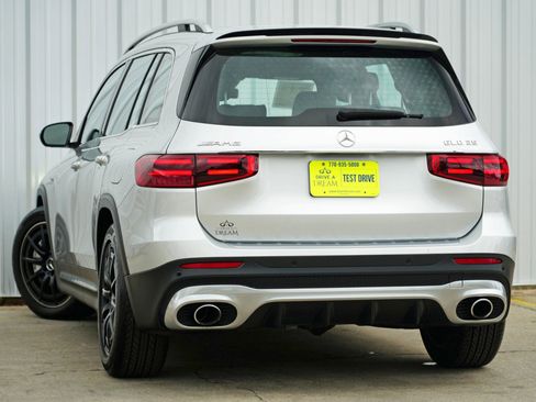 Used 2024 Mercedes-Benz GLB 35 AMG 4MATIC image 6