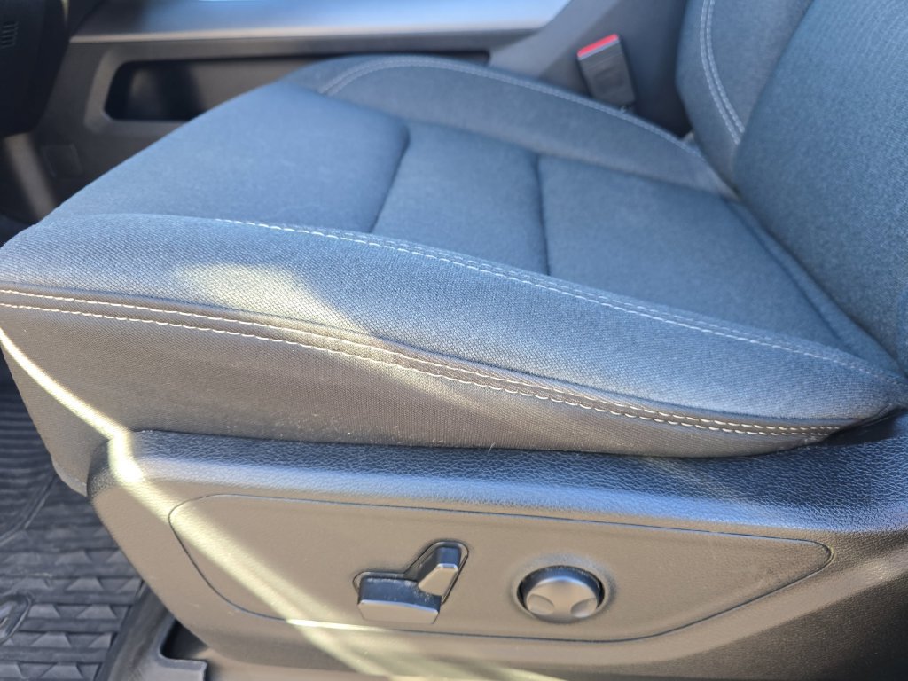 Used 2022 RAM 1500 Big Horn AWD/4WD image 32