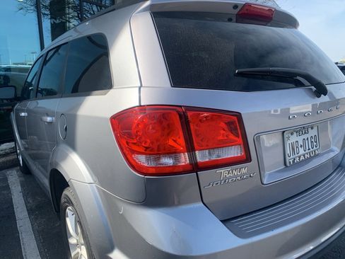 Used 2015 Dodge Journey SXT w/ Flexible Seating Group image 11