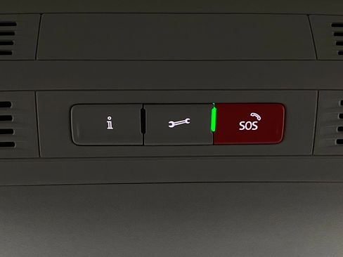 New 2026 Volkswagen Taos SEL image 25