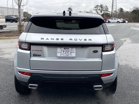 Used 2019 Land Rover Range Rover Evoque SE Premium image 5