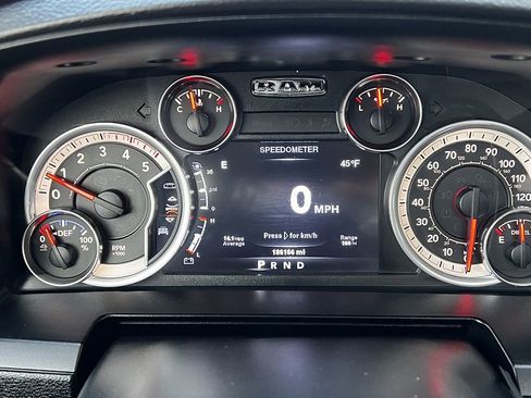 Used 2014 RAM 2500 Laramie image 8