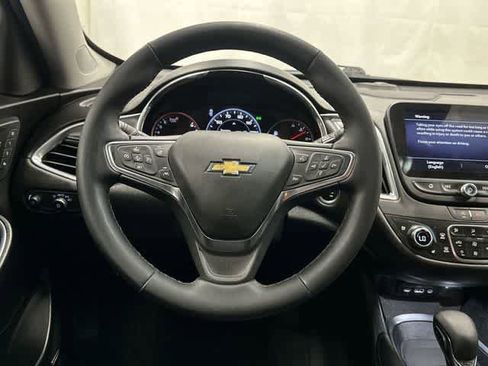 Used 2024 Chevrolet Malibu LT image 15