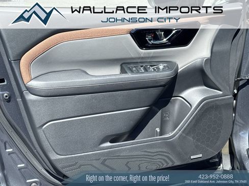 Certified 2025 Subaru Forester Sport w/ Popular Package #1 AWD/4WD image 13