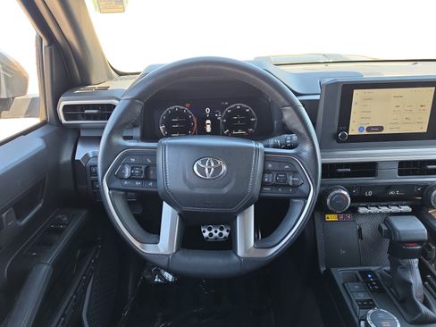 Used 2025 Toyota 4Runner TRD Sport image 12