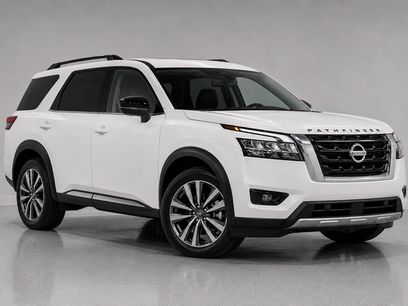 Used 2022 Nissan Pathfinder SV