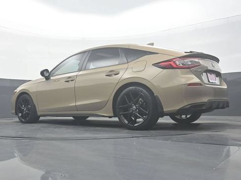 Used 2025 Honda Civic Sport image 31