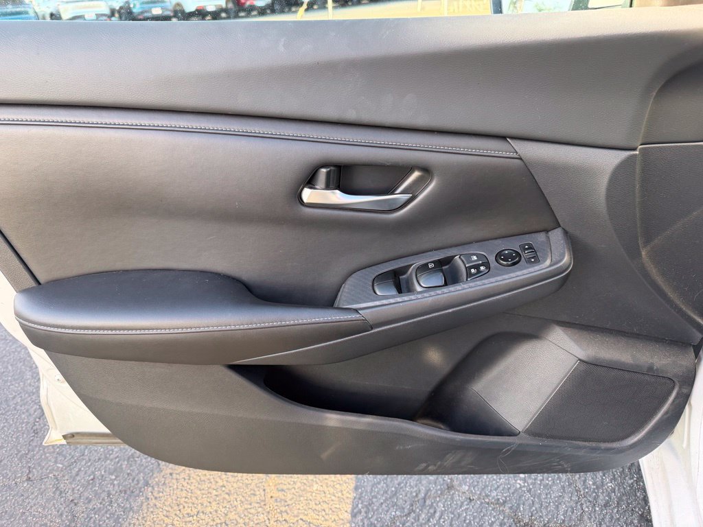 Used 2021 Nissan Sentra SV FWD image 16