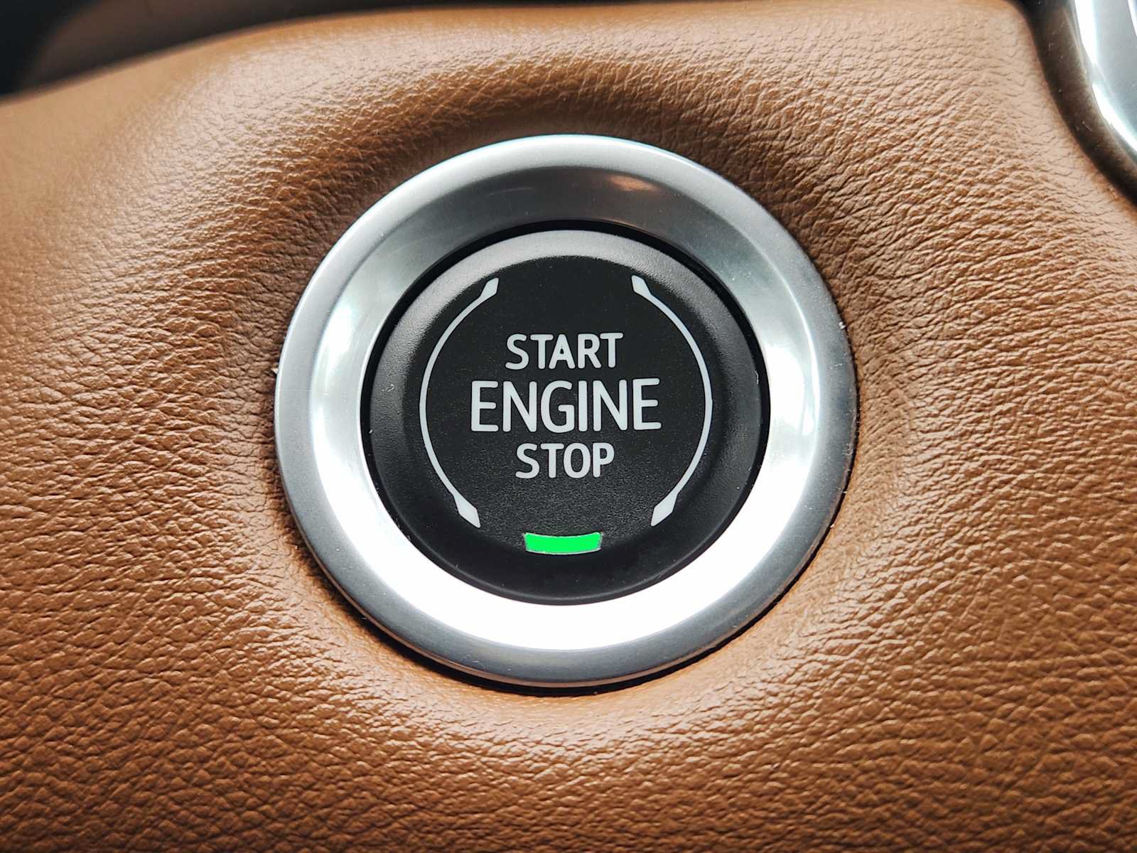 Certified 2023 GMC Canyon AT4 w/ AT4 Premium Package AWD/4WD image 21