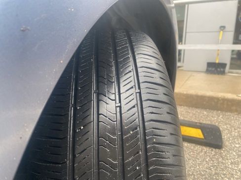 Used 2015 Subaru Legacy 2.5i Limited image 11