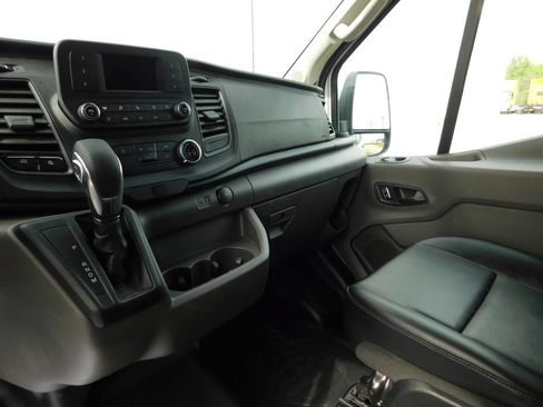 Used 2025 Ford Transit 250 148 High Roof Extended AWD w/ Load Area Protection Package image 32