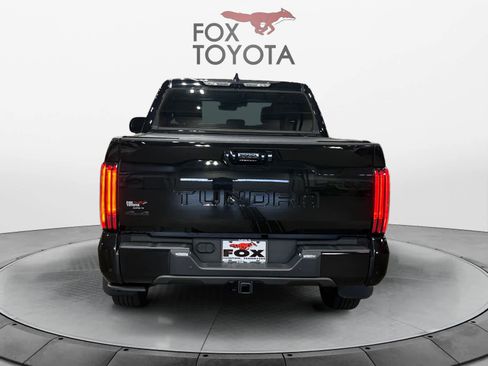 Used 2023 Toyota Tundra Platinum AWD/4WD image 5