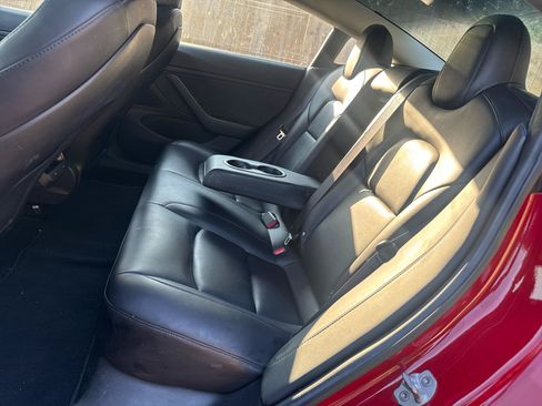 Used 2018 Tesla Model 3 Long Range AWD/4WD image 17