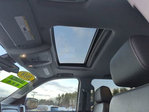 Used 2018 GMC Sierra 1500 SLT image 28
