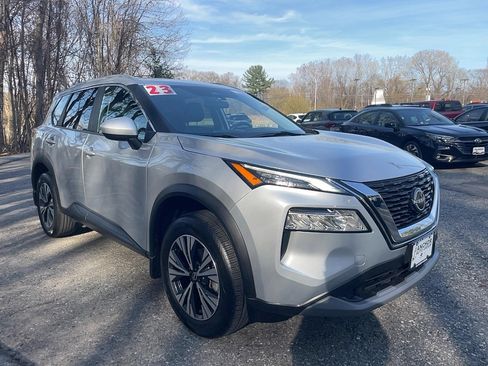 Used 2023 Nissan Rogue SV w/ SV Premium B Package AWD/4WD image 1