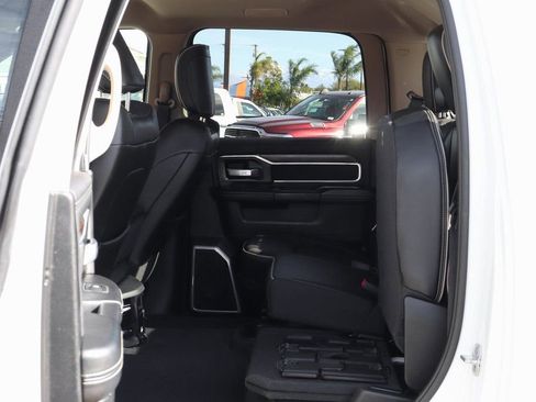 Used 2020 RAM 2500 Laramie image 33